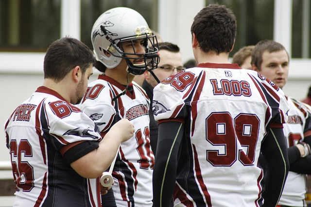 左路的防守 左路的防守